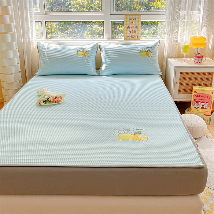 91家纺网 家纺一手货源 找家纺 鑫钰 2023新款凉感豆豆冰丝凉席 冰柠檬-冰豆豆蓝（床笠款）