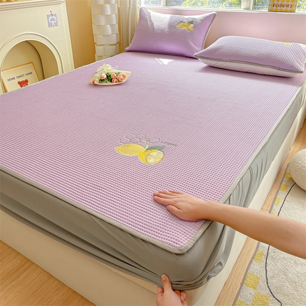 91家纺网 家纺一手货源 找家纺 （总）鑫钰 2023新款凉感豆豆冰丝凉席