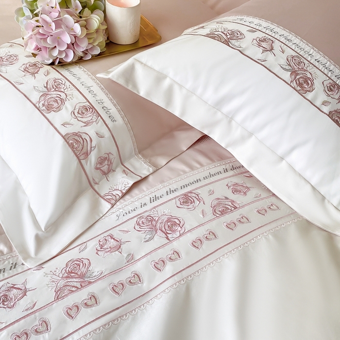 91家纺网 家纺一手货源 找家纺 魅都100阿克苏长绒棉刺绣四件套--雅颜系列 雅颜-樱花粉