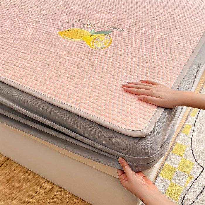 91家纺网 家纺一手货源 找家纺 鑫钰 2023新款凉感豆豆冰丝凉席 冰柠檬-冰豆豆粉（床笠款）