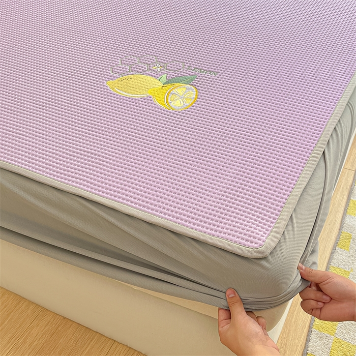 91家纺网 家纺一手货源 找家纺 鑫钰 2023新款凉感豆豆冰丝凉席 冰柠檬-华夫格紫（床笠款）