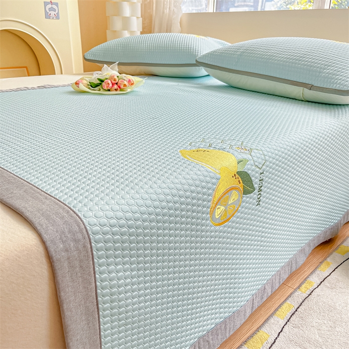 91家纺网 家纺一手货源 找家纺 鑫钰 2023新款凉感豆豆冰丝凉席 冰柠檬-冰豆豆蓝（床席款）