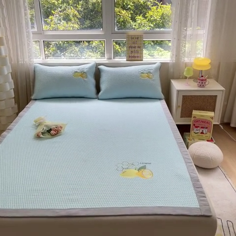 91家纺网 家纺一手货源 找家纺 鑫钰 2023新款凉感豆豆冰丝凉席 冰柠檬-冰豆豆蓝（床席款）