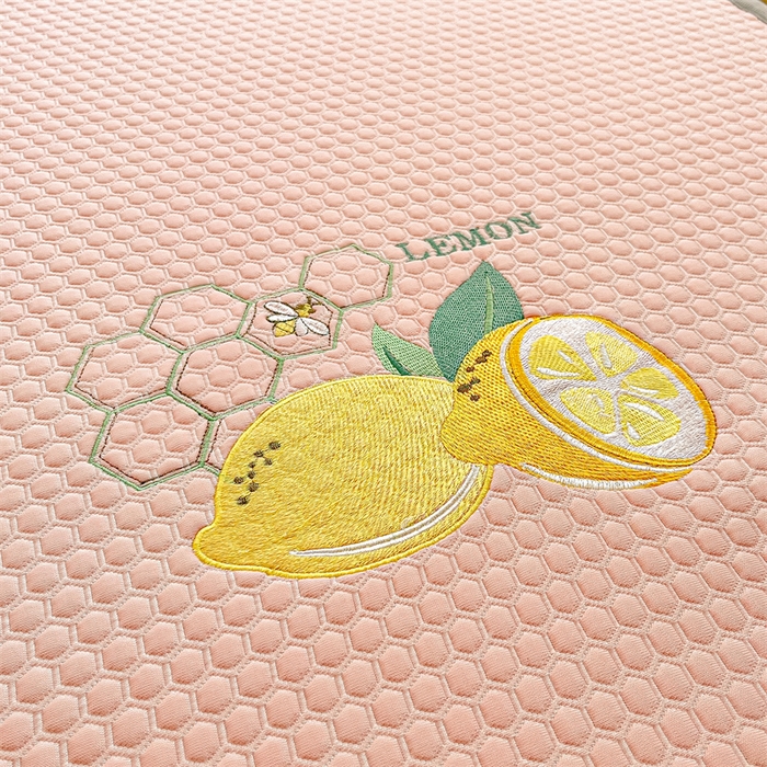 91家纺网 家纺一手货源 找家纺 鑫钰 2023新款凉感豆豆冰丝凉席 冰柠檬-冰豆豆粉（床笠款）