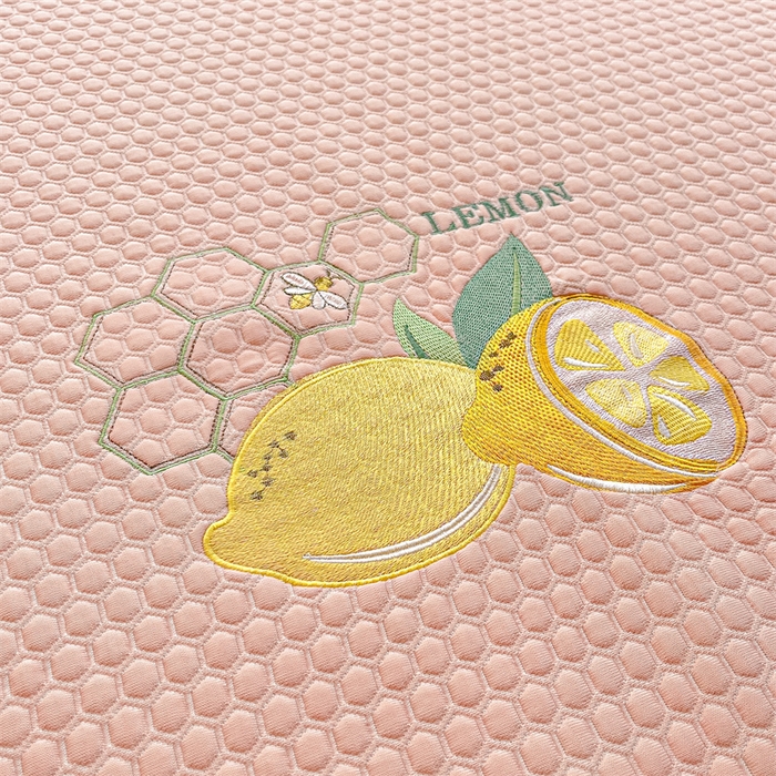 91家纺网 家纺一手货源 找家纺 鑫钰 2023新款凉感豆豆冰丝凉席 冰柠檬-冰豆豆粉（床席款）