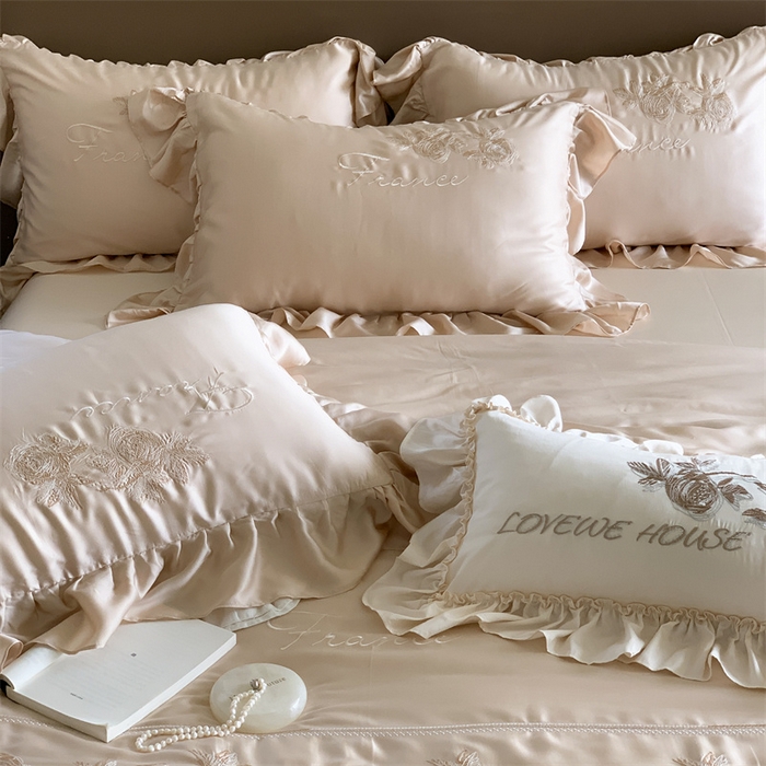 91家纺网 家纺一手货源 找家纺 若未 2023新款法式兰精天丝法式绣花四件套 芙洛娜-香槟