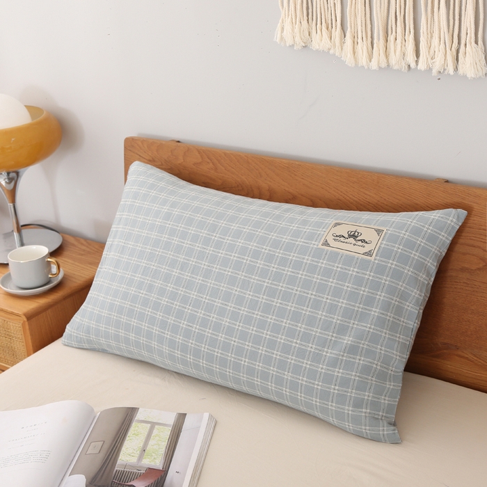 91家纺网 家纺一手货源 找家纺 锦绣万家 2023新款色织水洗棉格子枕套 小布丁蓝