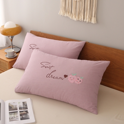 91家纺网 家纺一手货源 找家纺 （总）锦绣万家  2023新款色织水洗棉绣花枕套