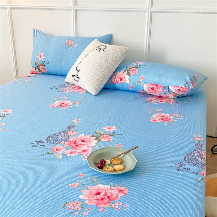 91家纺网 家纺一手货源 找家纺 莎臣豹 2025新款植物羊绒单品枕套 精致花宴