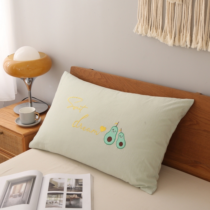 91家纺网 家纺一手货源 找家纺 锦绣万家2023新款色织水洗棉绣花双人枕套 水洗棉绣花牛油果