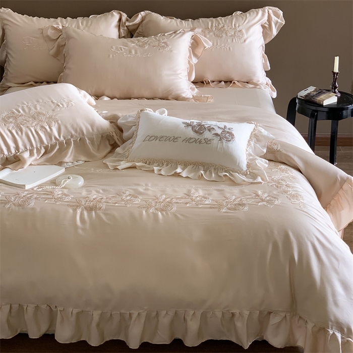 91家纺网 家纺一手货源 找家纺 若未 2023新款法式兰精天丝法式绣花四件套 芙洛娜-香槟