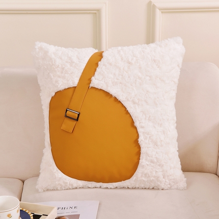 91家纺网 家纺一手货源 找家纺 恋佳居 2023新款抱枕套系列 兔毛皮扣桔色