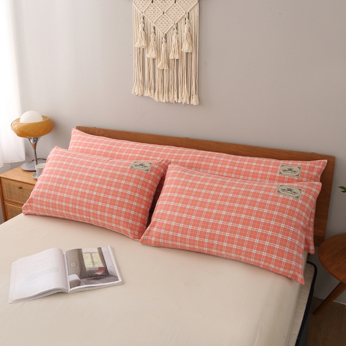 91家纺网 家纺一手货源 找家纺 锦绣万家2023新款色织水洗棉格子双人枕套 清风粉