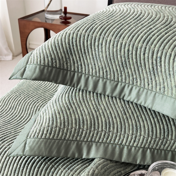 91家纺网 家纺一手货源 找家纺 汇庭 2023新款雅丝床盖三件套 佩古利