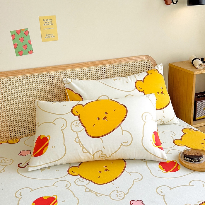 91家纺网 家纺一手货源 找家纺 芃成家纺 2023新款全棉老粗布床单 熊仔宝宝