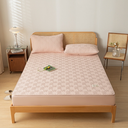 91家纺网 家纺一手货源 找家纺 芬晴家纺 2023新款A类母婴级防水夹棉床笠 时光-豆沙粉