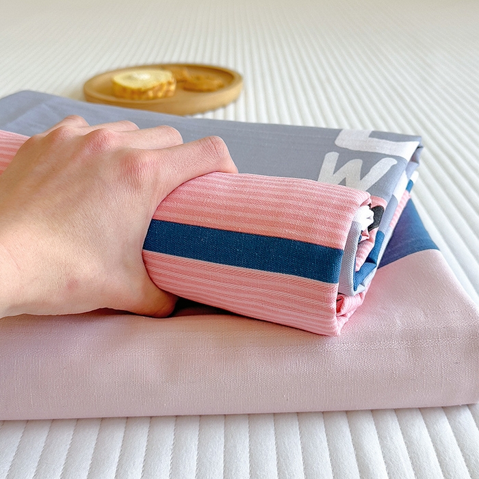 91家纺网 家纺一手货源 找家纺 芃成家纺 2023新款全棉老粗布床单 爱丽丝 粉