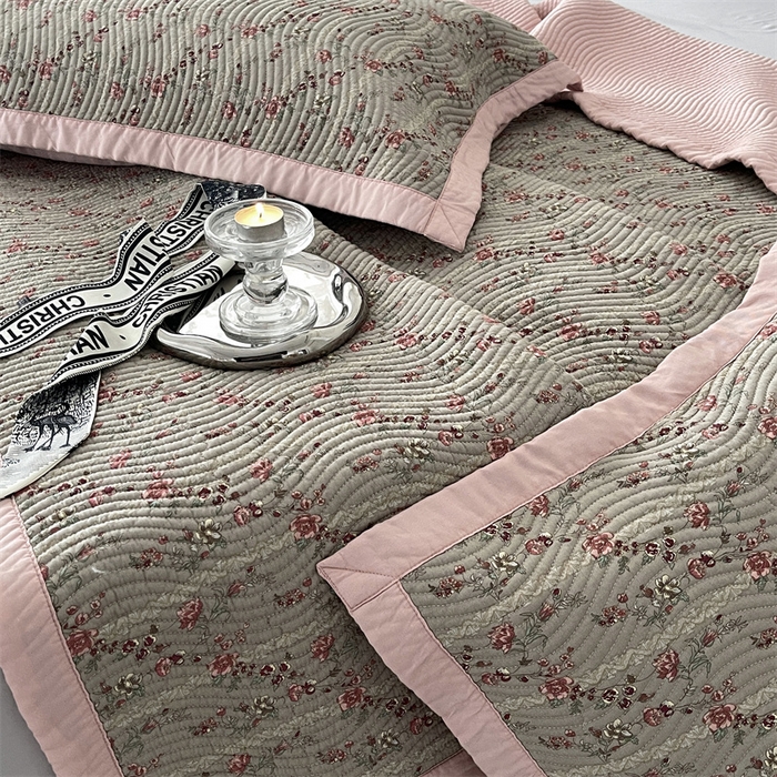 91家纺网 家纺一手货源 找家纺 汇庭 2023新款雅丝床盖三件套 欧娜