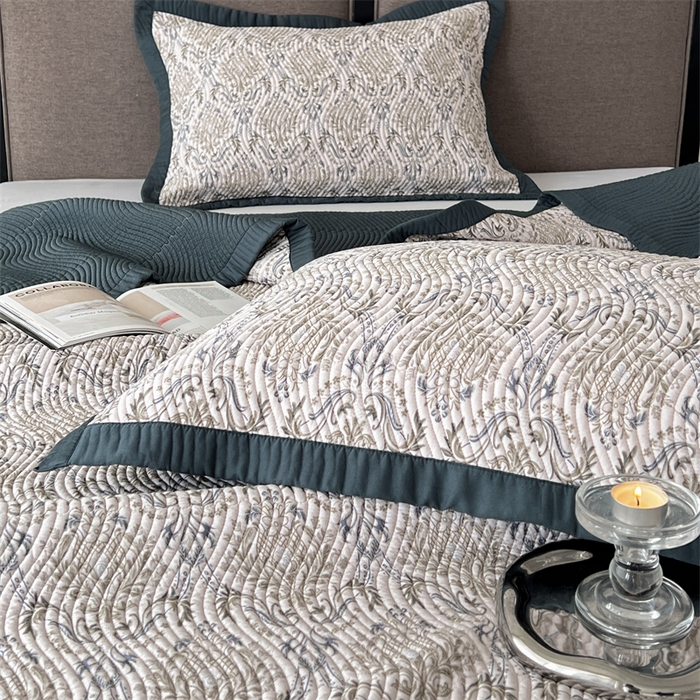 91家纺网 家纺一手货源 找家纺 汇庭 2023新款雅丝床盖三件套 瓦卡卡