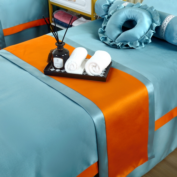 91家纺网 家纺一手货源 找家纺 莉人坊 2023新款贵妃缎按摩床床罩系列 逃之夭夭浅蓝