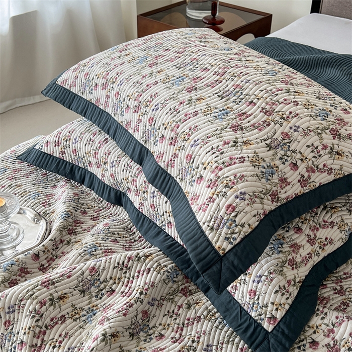 91家纺网 家纺一手货源 找家纺 汇庭 2023新款雅丝床盖三件套 蕾蒙丝