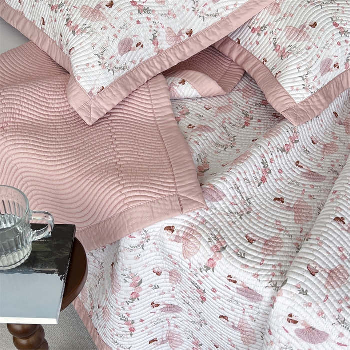 91家纺网 家纺一手货源 找家纺 汇庭 2023新款雅丝床盖三件套 雅典女孩