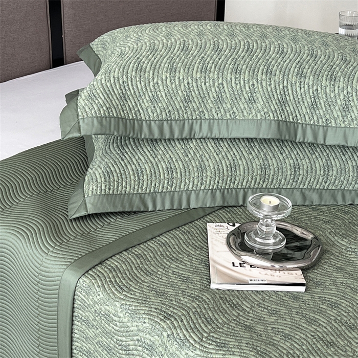 91家纺网 家纺一手货源 找家纺 汇庭 2023新款雅丝床盖三件套 佩古利