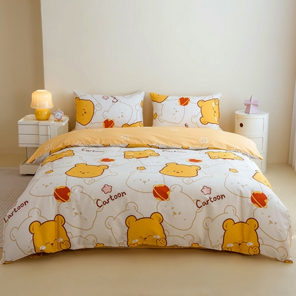 芃成家纺 2023新款全棉13070四件套 羞羞熊