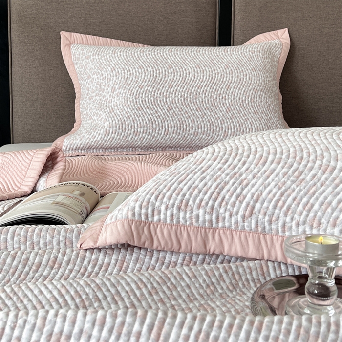 91家纺网 家纺一手货源 找家纺 （总）汇庭 2023新款雅丝床盖三件套