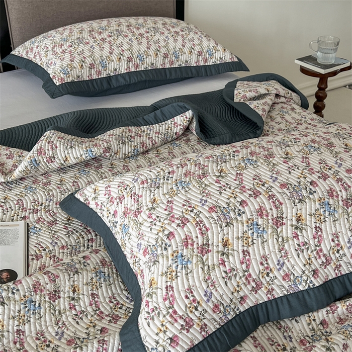 91家纺网 家纺一手货源 找家纺 汇庭 2023新款雅丝床盖三件套 蕾蒙丝