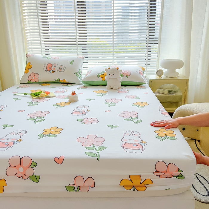 91家纺网 家纺一手货源 找家纺 芃成家纺 2023新款全棉13070单床笠 时尚小兔