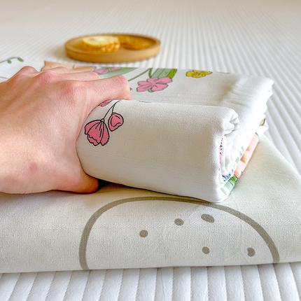 芃成家纺 2023新款全棉老粗布床笠 兔先生