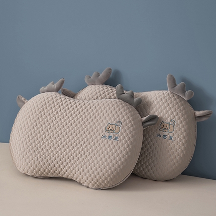 91家纺网 家纺一手货源 找家纺 （总）贵夫人 2023新款猫猫豆豆枕枕芯枕头