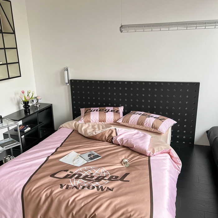 91家纺网 家纺一手货源 找家纺 （总）圆岛 2023新款原创美式复古长绒棉全棉数码印花四件套 风格二