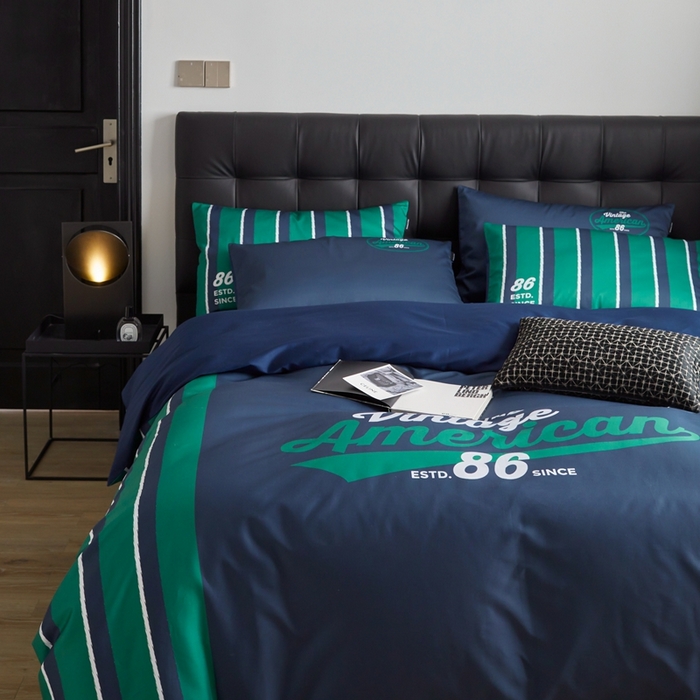 91家纺网 家纺一手货源 找家纺 圆岛 2023新款原创美式复古长绒棉全棉数码印花四件套 风格一 vintae-藏蓝绿