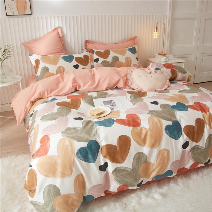 91家纺网 家纺一手货源 找家纺 沐白家居 2023全棉13376全棉印花四件套 怦然心动