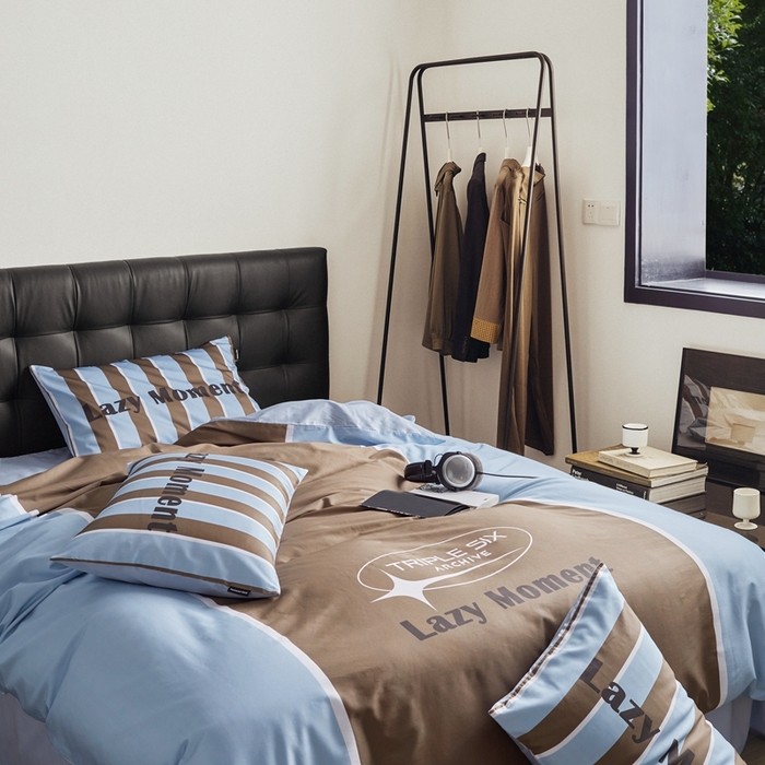 91家纺网 家纺一手货源 找家纺 圆岛 2023新款原创美式复古长绒棉全棉数码印花四件套 风格一 Nasa-棕兰