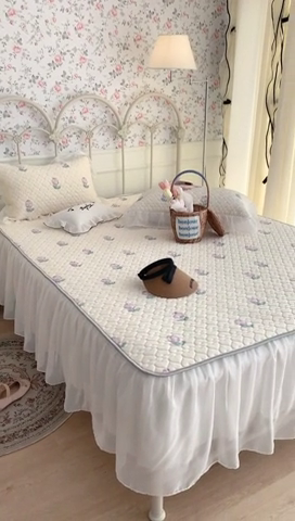 91家纺网 家纺一手货源 找家纺 昔可 2023新款单层雪纺花边乳胶凉席三件套 紫色郁金香