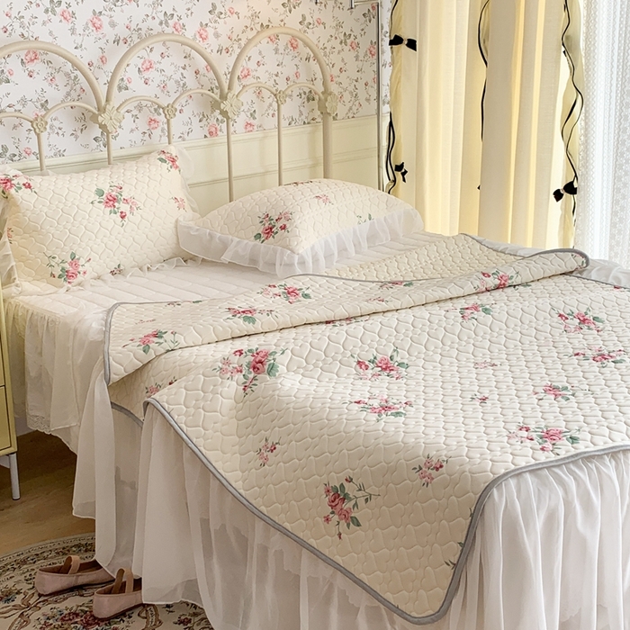 91家纺网 家纺一手货源 找家纺 昔可 2023新款单层雪纺花边乳胶凉席三件套 月神花海