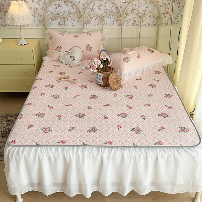 91家纺网 家纺一手货源 找家纺 昔可 2023新款单层雪纺花边乳胶凉席三件套 荔枝玫瑰