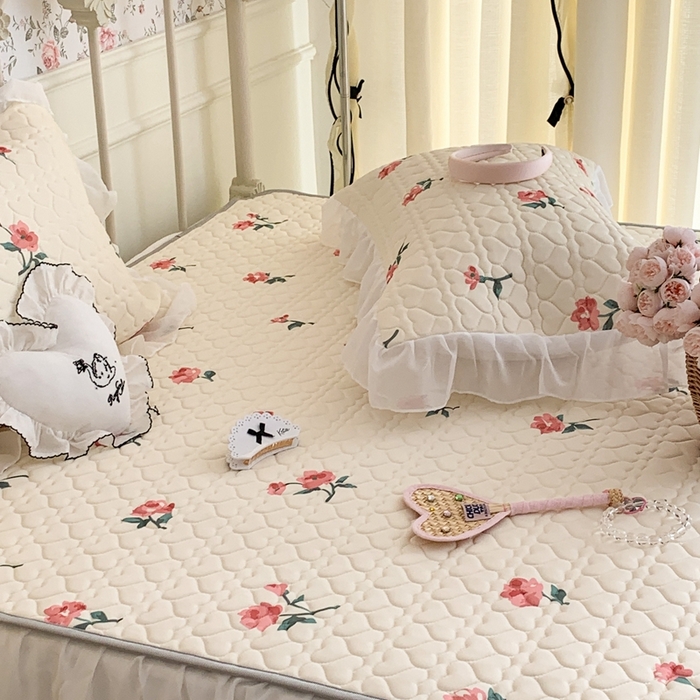 91家纺网 家纺一手货源 找家纺 昔可 2023新款单层雪纺花边乳胶凉席三件套 薄樱粉枝