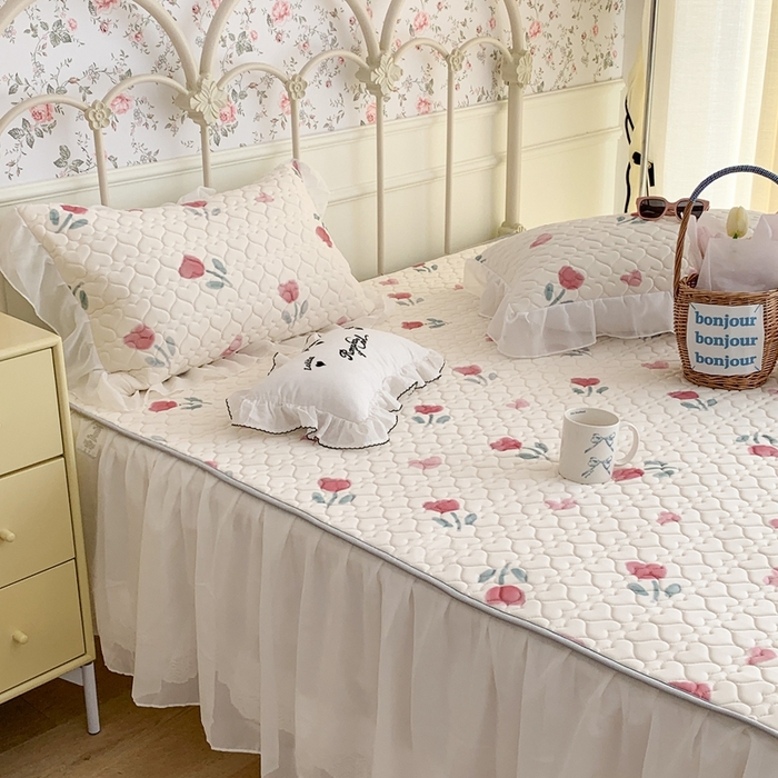 91家纺网 家纺一手货源 找家纺 昔可 2023新款单层雪纺花边乳胶凉席三件套 红色郁金香