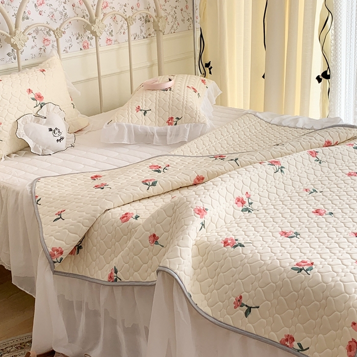 91家纺网 家纺一手货源 找家纺 （总）昔可 2023新款单层雪纺花边乳胶凉席三件套