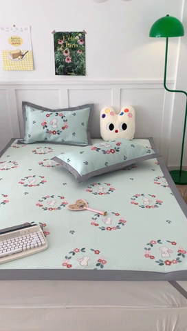 91家纺网 家纺一手货源 找家纺 昔可 2023新款凉感海洋丝针织软席三件套 绿色花环兔