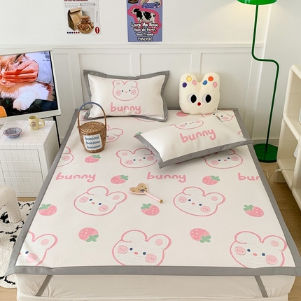 91家纺网 家纺一手货源 找家纺 （总）昔可 2023新款凉感海洋丝针织软席三件套