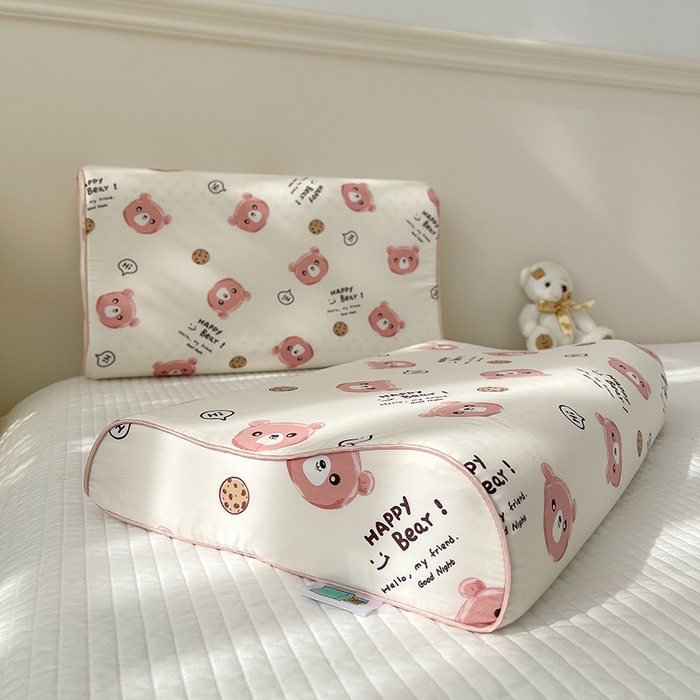 91家纺网 家纺一手货源 找家纺 良佐生活  2023新款A类60支全棉贡缎乳胶枕枕套  开心熊 粉