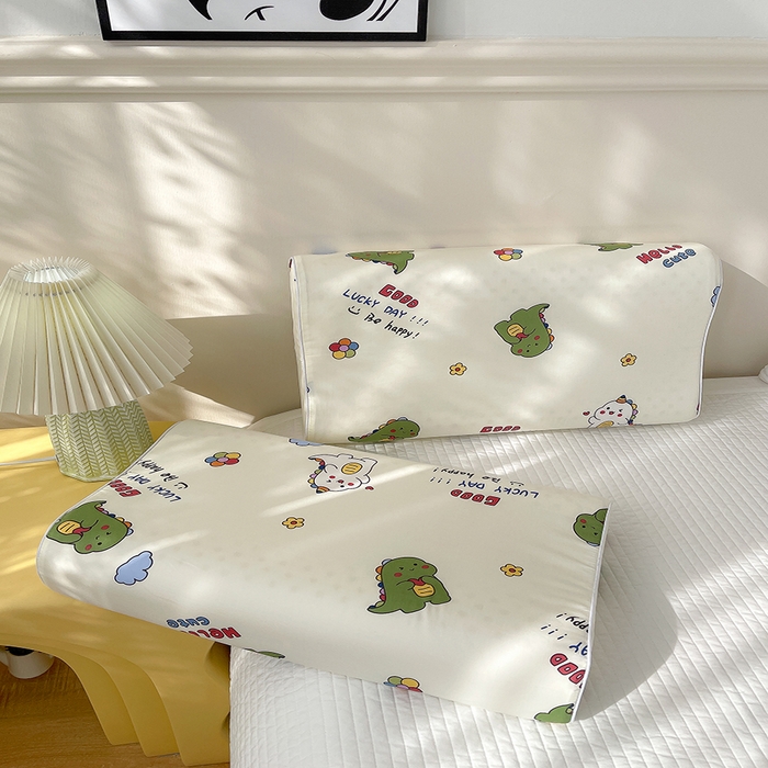 91家纺网 家纺一手货源 找家纺 良佐生活  2023新款A类60支全棉贡缎乳胶枕枕套  恐龙宝宝