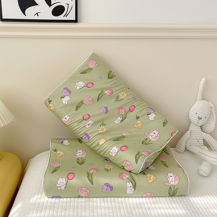 91家纺网 家纺一手货源 找家纺 良佐生活  2023新款A类60支全棉贡缎乳胶枕枕套  花仙兔