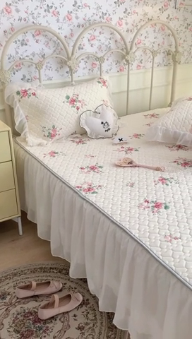 91家纺网 家纺一手货源 找家纺 昔可 2023新款单层雪纺花边乳胶凉席三件套 月神花海