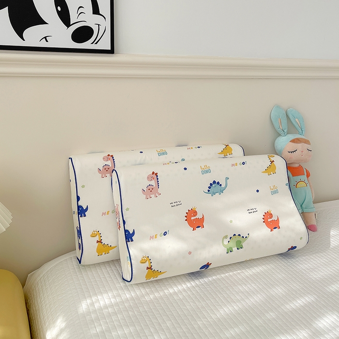 91家纺网 家纺一手货源 找家纺 良佐生活  2023新款A类60支全棉贡缎乳胶枕枕套  恐龙乐园